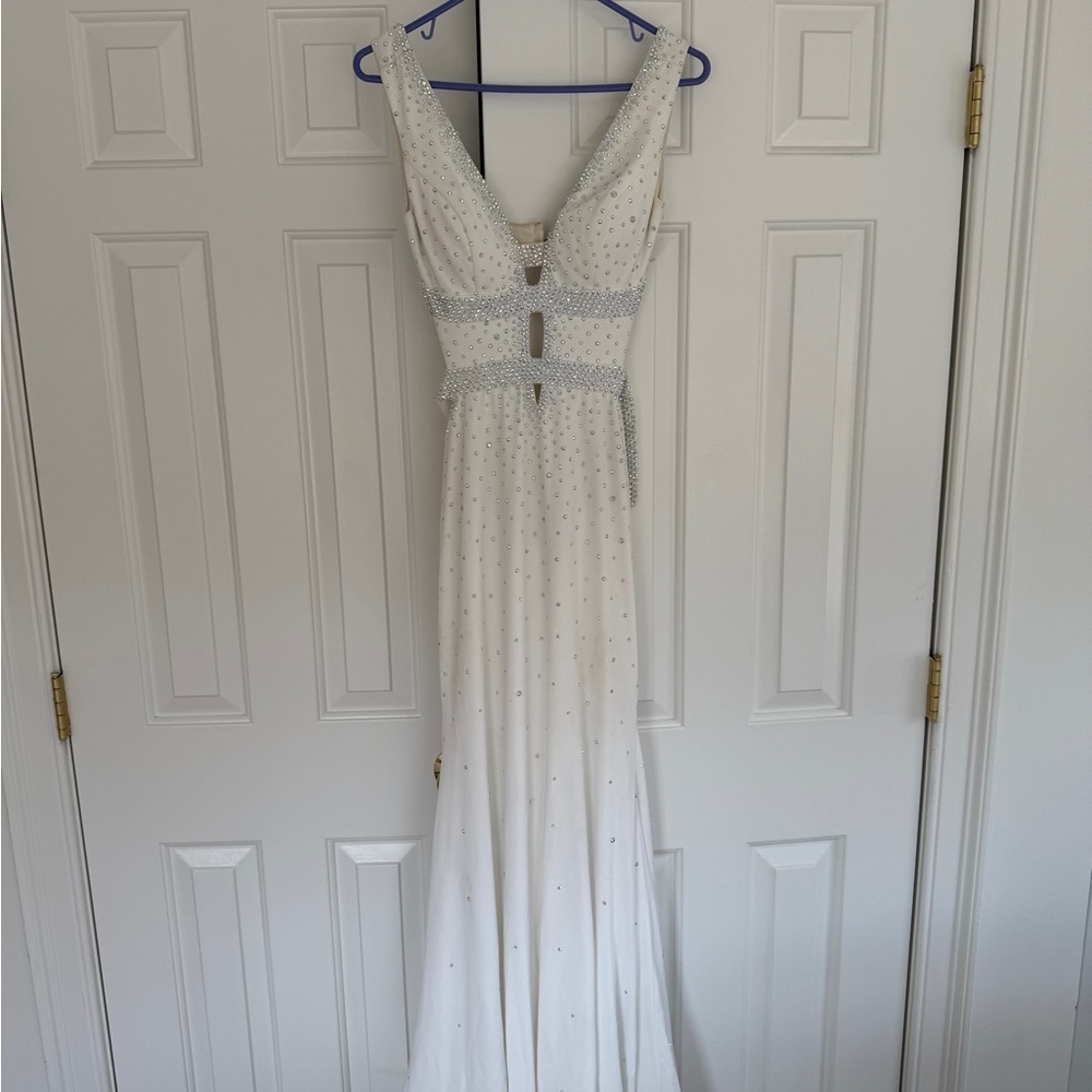 Elegant White Prom Gown